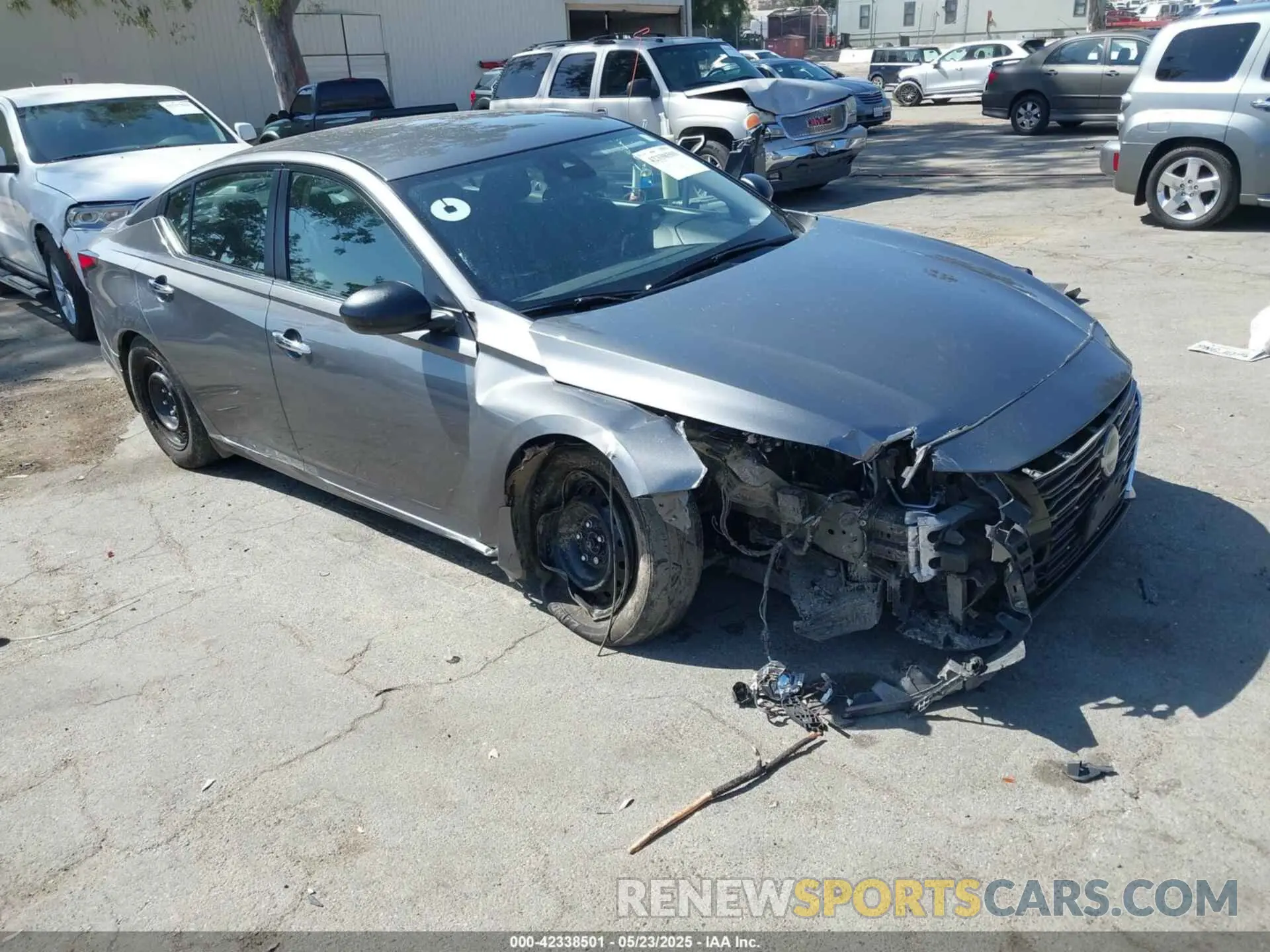 1 Photograph of a damaged car 1N4BL4BV7RN346164 NISSAN ALTIMA 2024