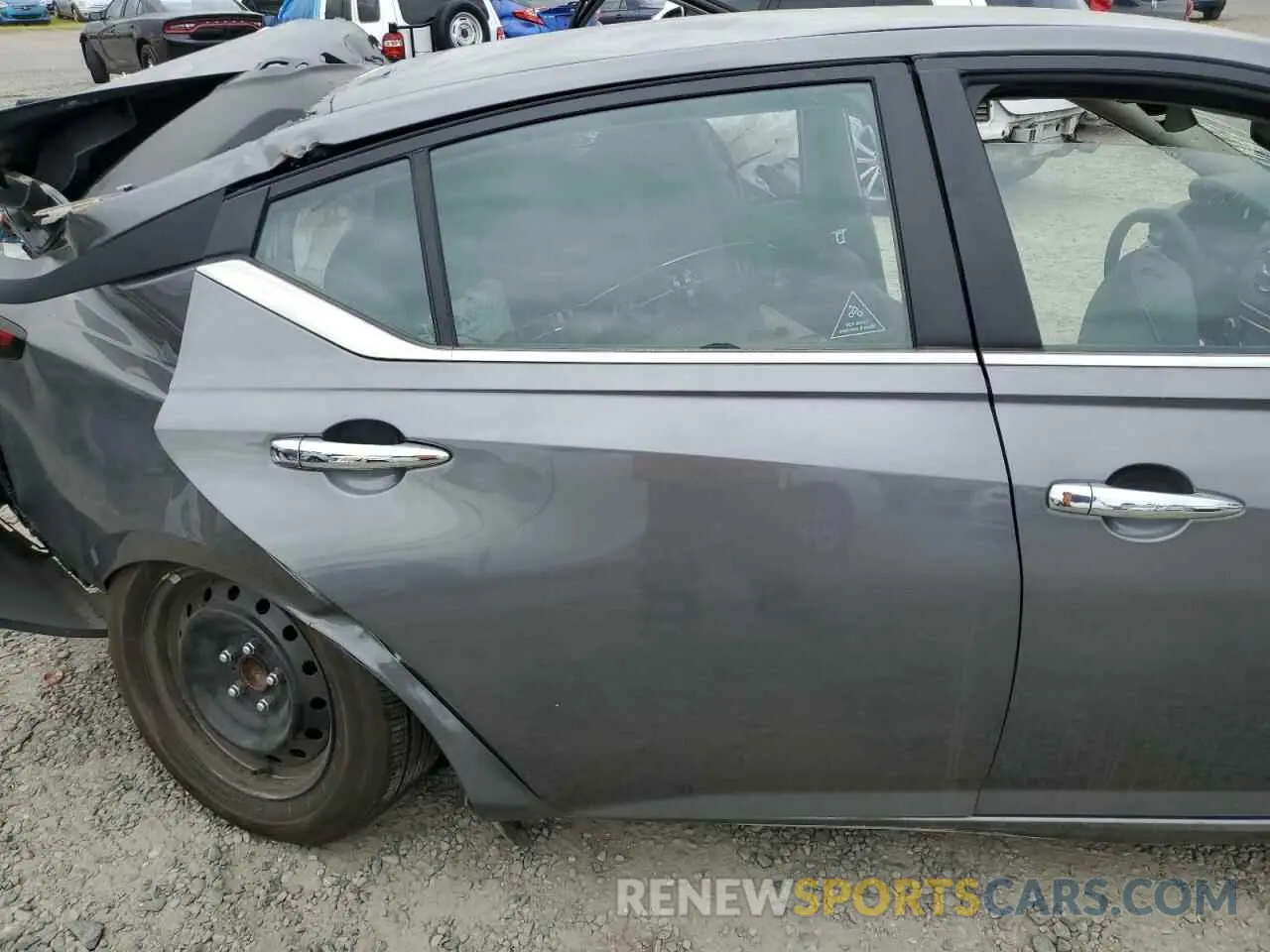 10 Photograph of a damaged car 1N4BL4BV8RN318695 NISSAN ALTIMA 2024