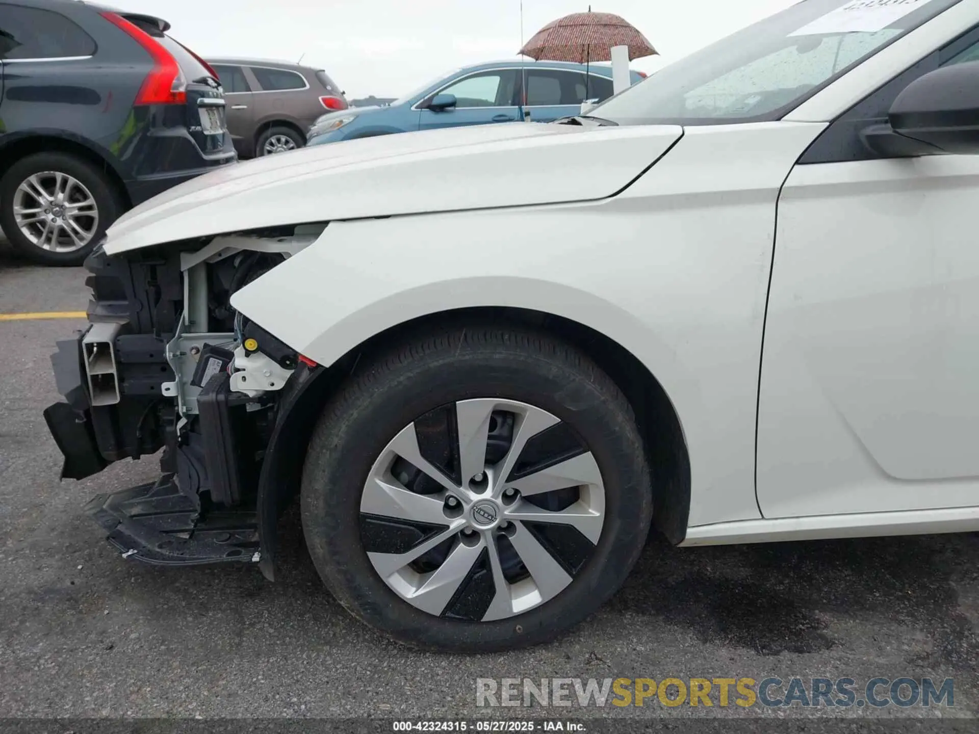 19 Photograph of a damaged car 1N4BL4BV8RN334816 NISSAN ALTIMA 2024