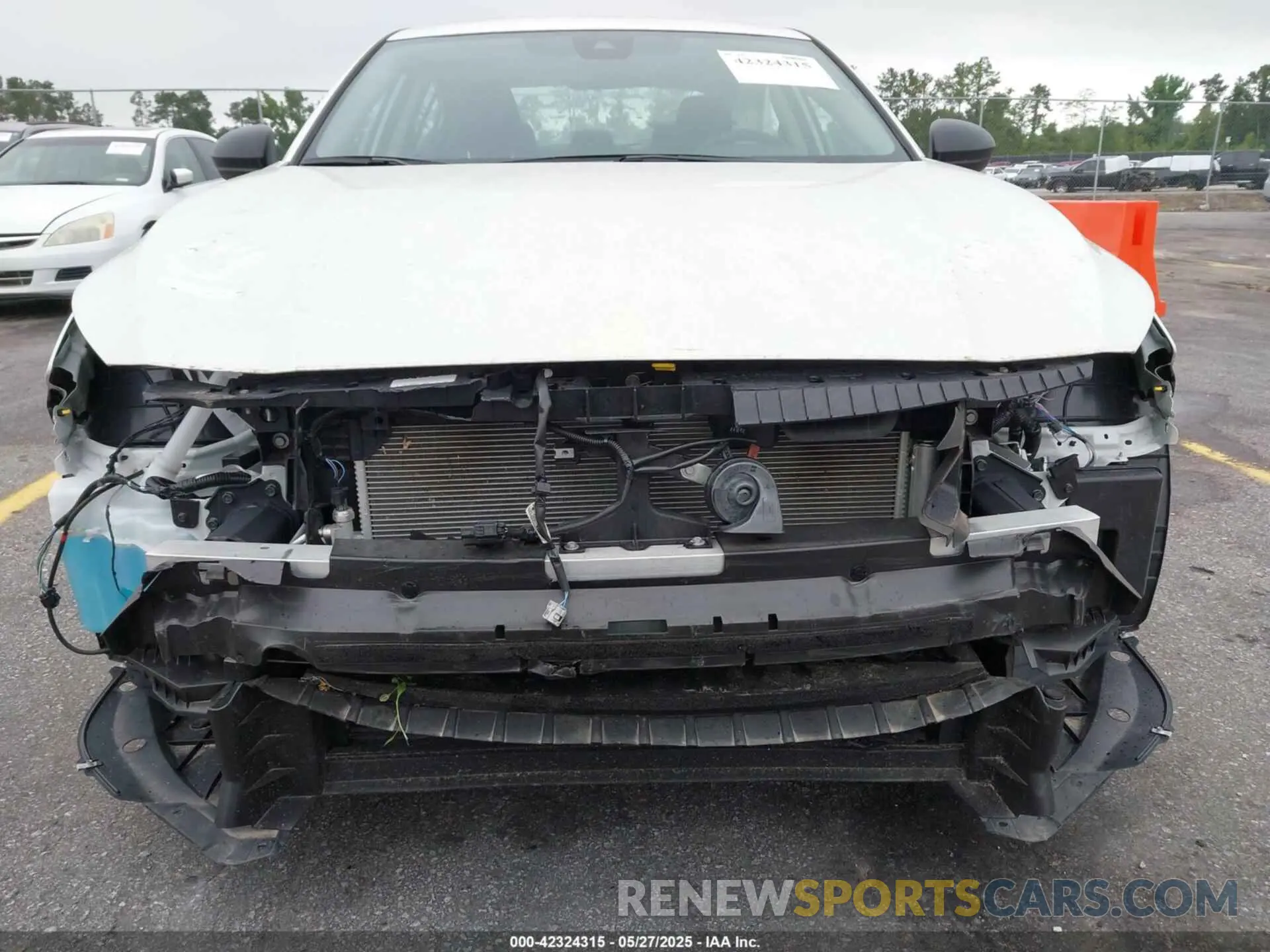 6 Photograph of a damaged car 1N4BL4BV8RN334816 NISSAN ALTIMA 2024