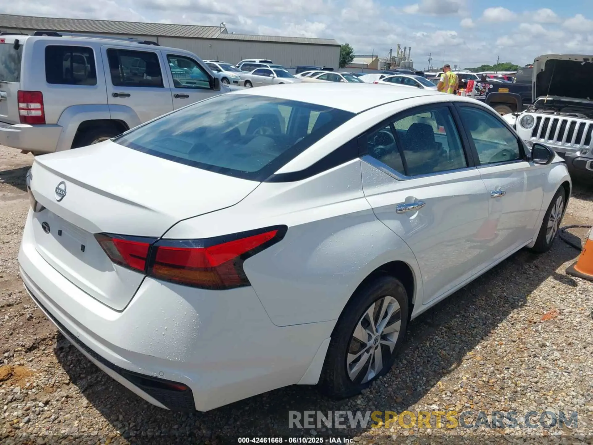 4 Photograph of a damaged car 1N4BL4BV9RN304479 NISSAN ALTIMA 2024