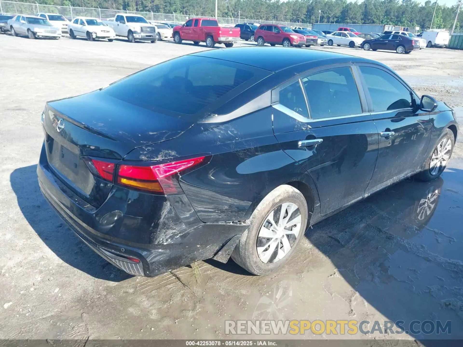 4 Photograph of a damaged car 1N4BL4BV9RN339667 NISSAN ALTIMA 2024