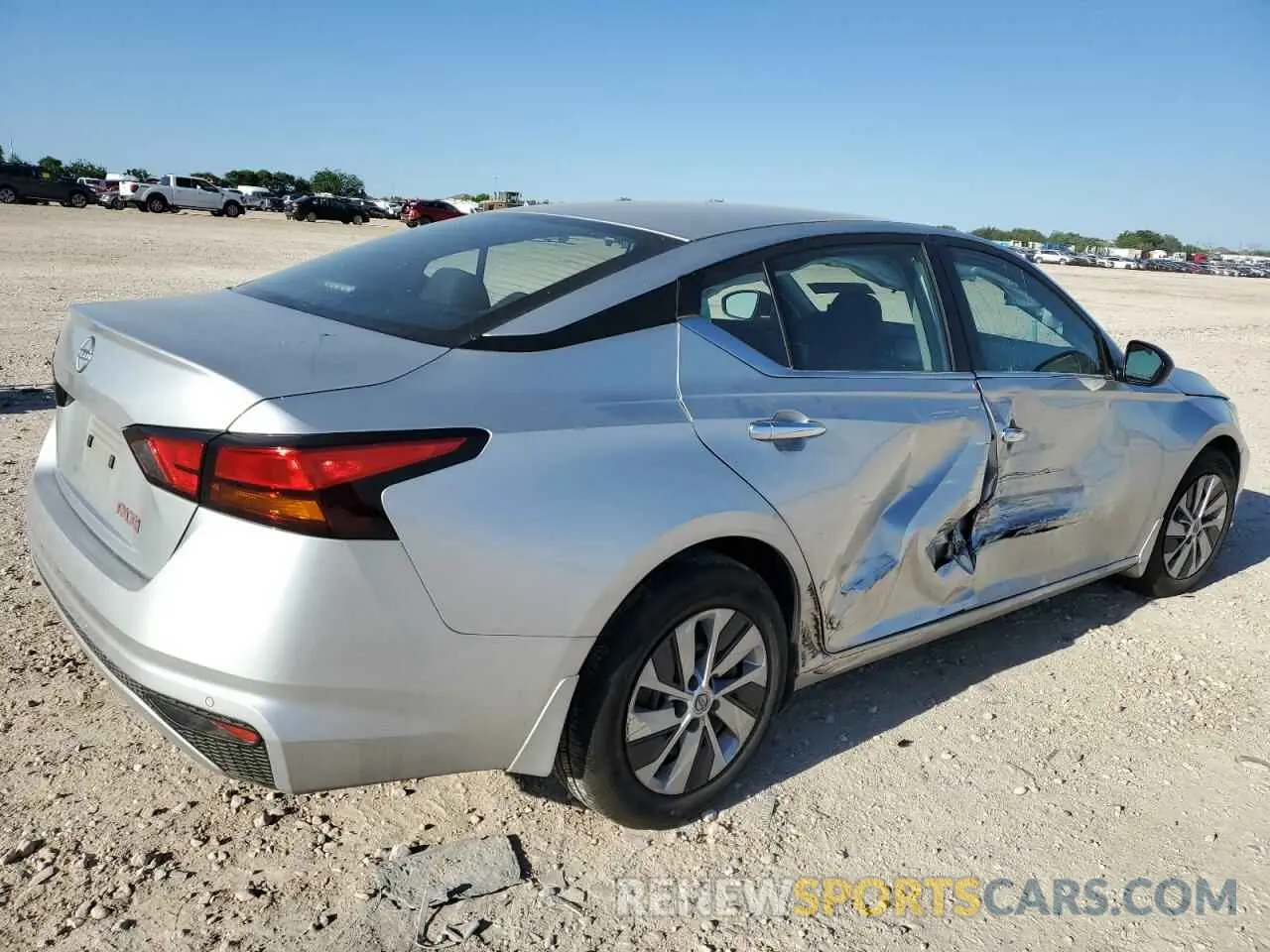 3 Photograph of a damaged car 1N4BL4BV9RN379585 NISSAN ALTIMA 2024