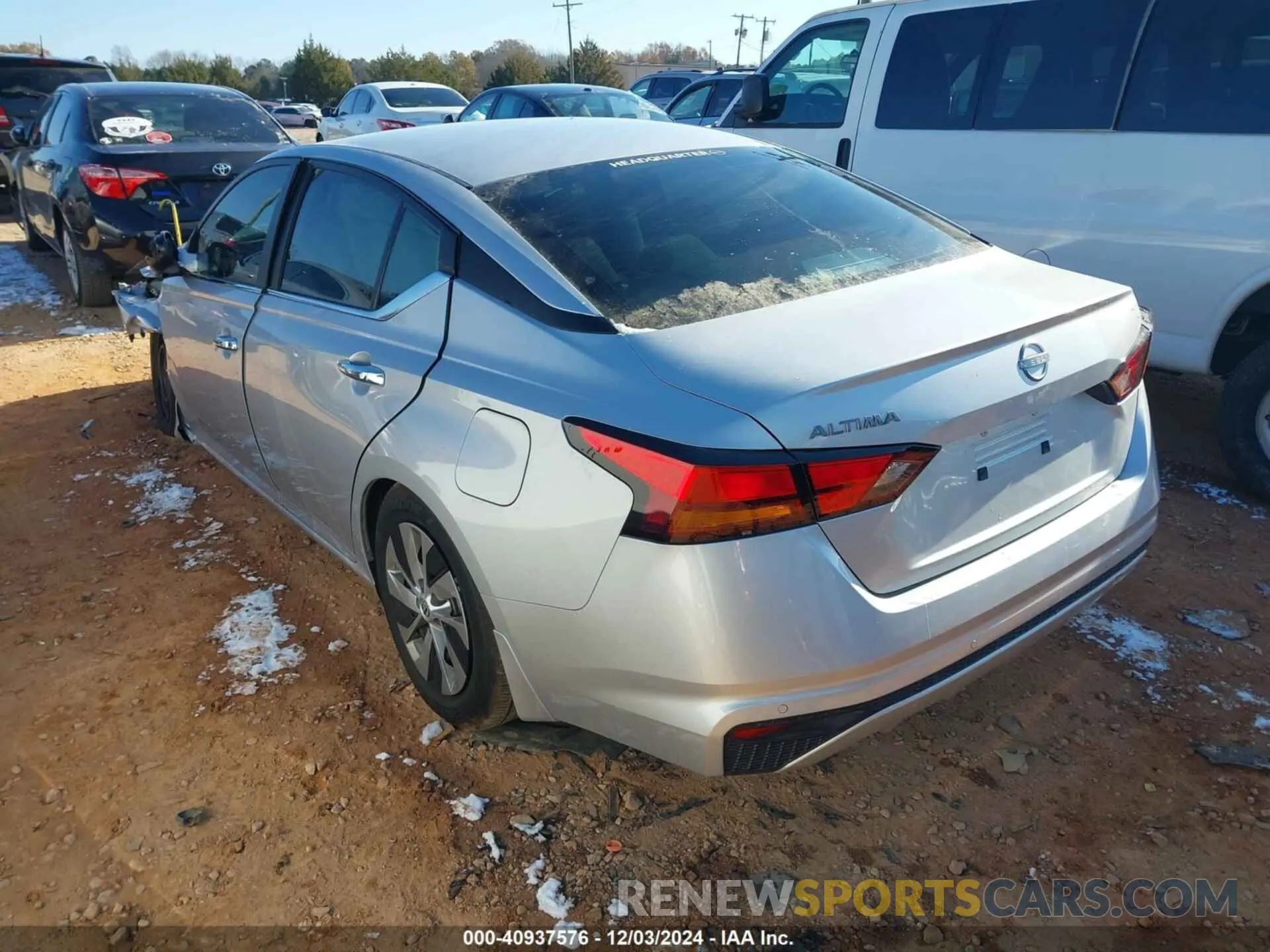 3 Photograph of a damaged car 1N4BL4BV9RN408289 NISSAN ALTIMA 2024