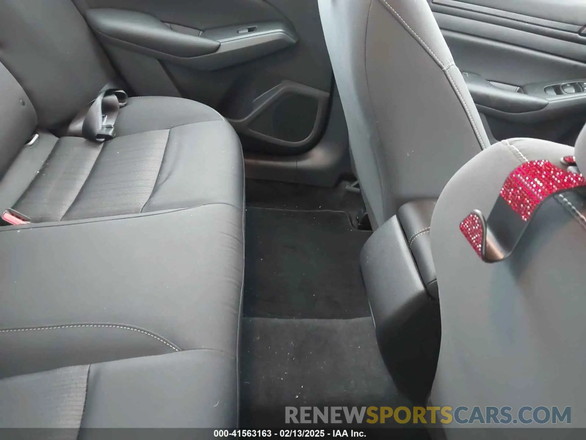 8 Photograph of a damaged car 1N4BL4BVXRN353092 NISSAN ALTIMA 2024