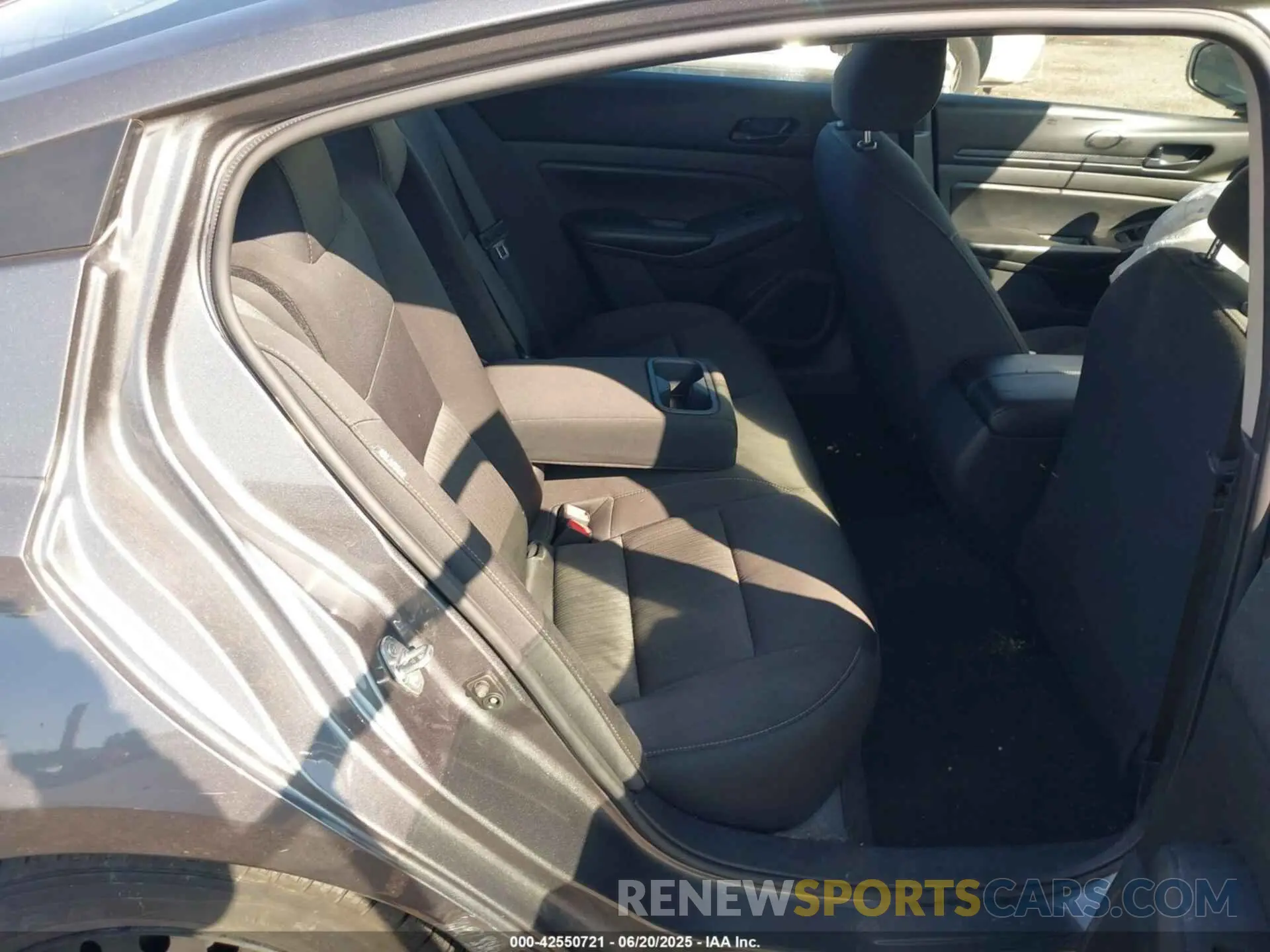 8 Photograph of a damaged car 1N4BL4BVXRN374010 NISSAN ALTIMA 2024