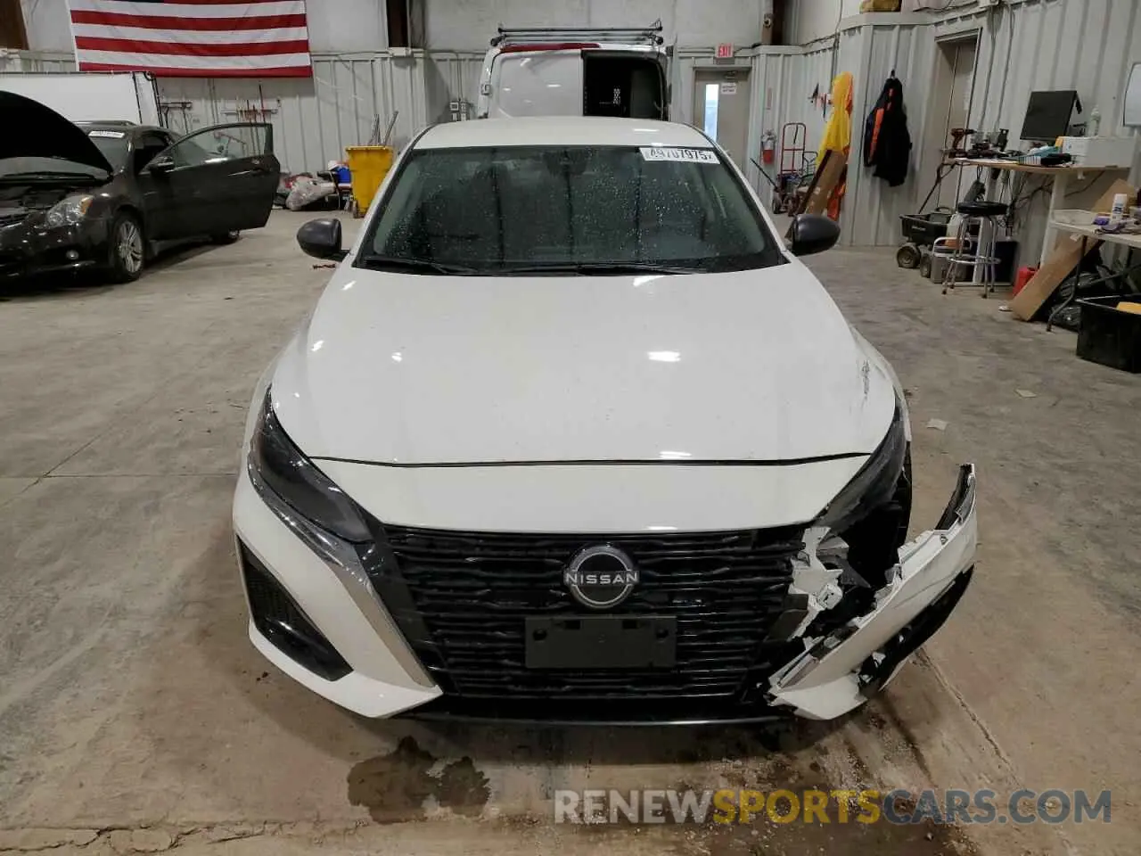5 Photograph of a damaged car 1N4BL4BVXRN382771 NISSAN ALTIMA 2024