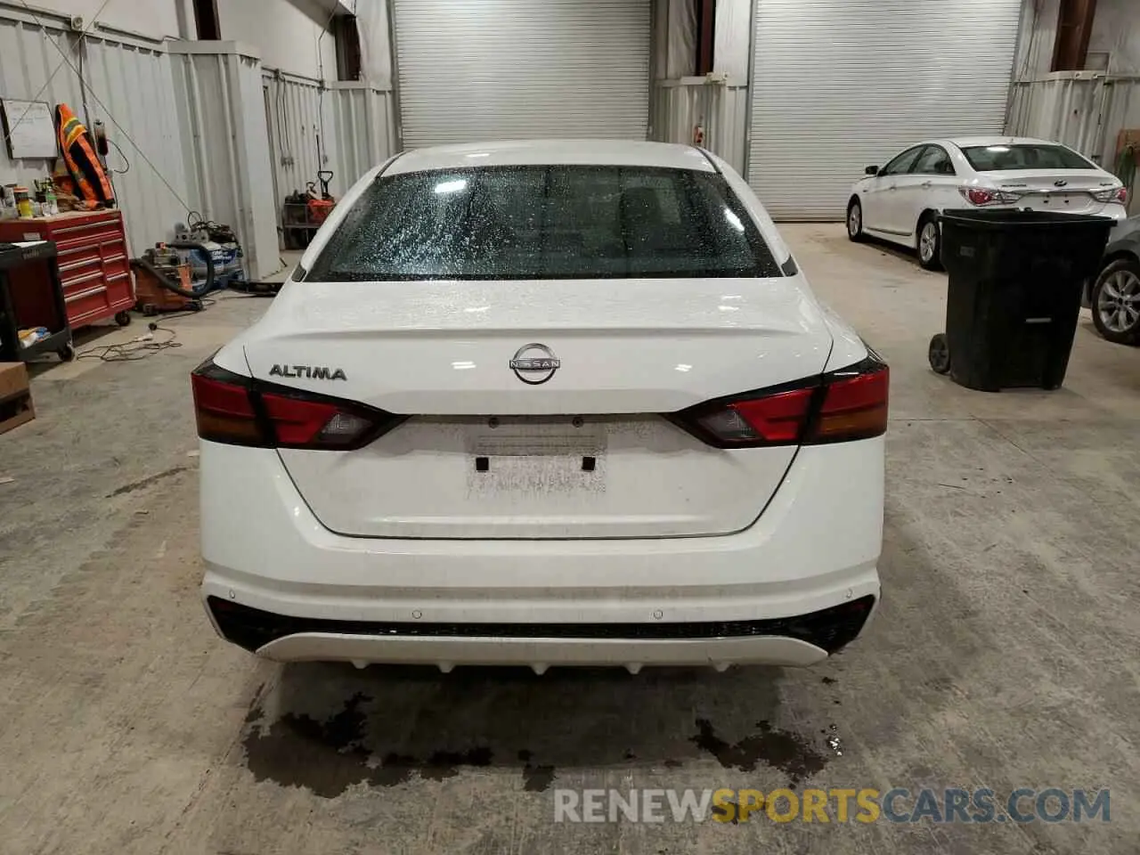 6 Photograph of a damaged car 1N4BL4BVXRN382771 NISSAN ALTIMA 2024