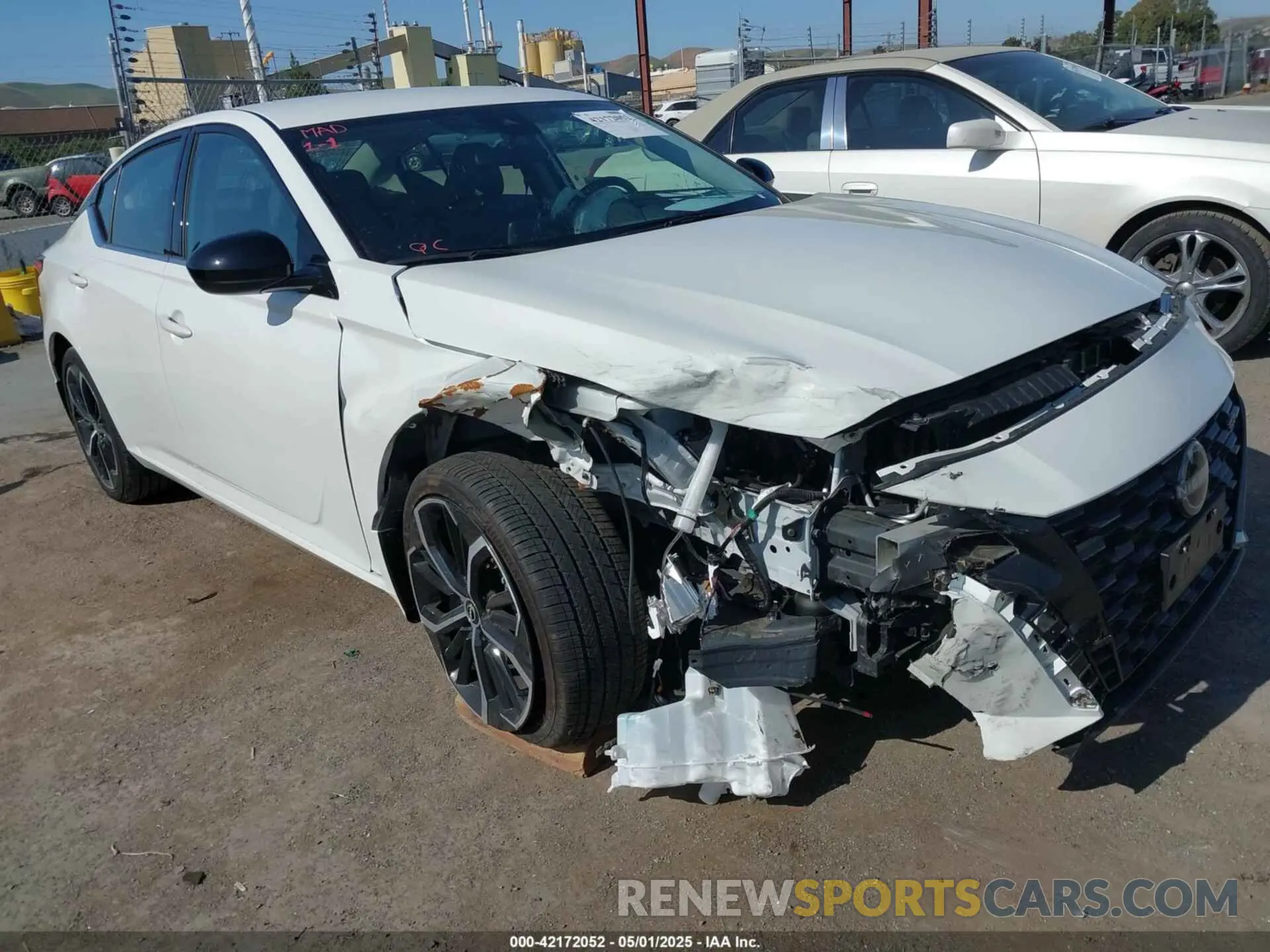 1 Photograph of a damaged car 1N4BL4CV0RN313828 NISSAN ALTIMA 2024