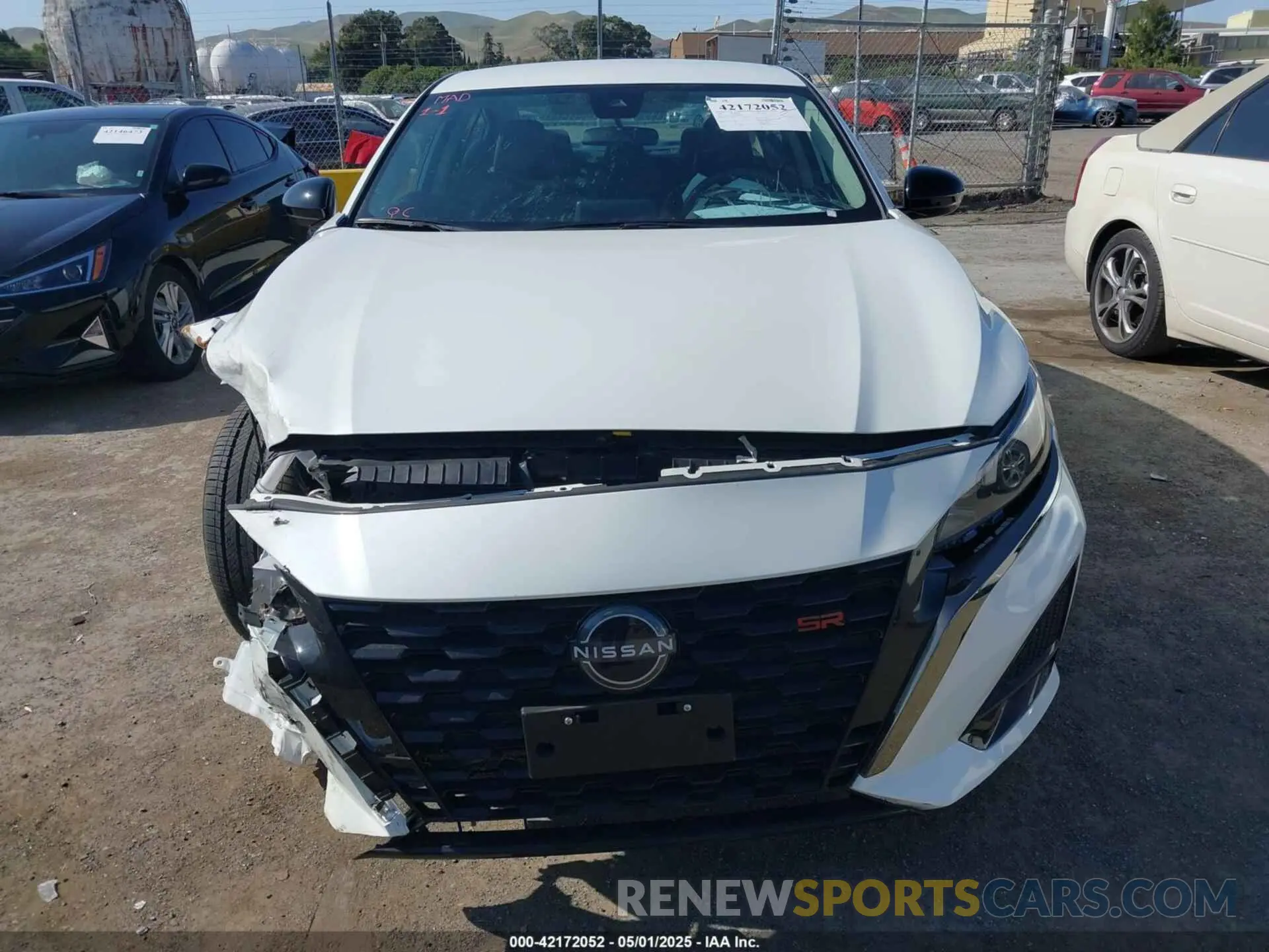 13 Photograph of a damaged car 1N4BL4CV0RN313828 NISSAN ALTIMA 2024