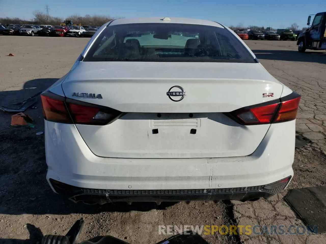 6 Photograph of a damaged car 1N4BL4CV0RN367226 NISSAN ALTIMA 2024