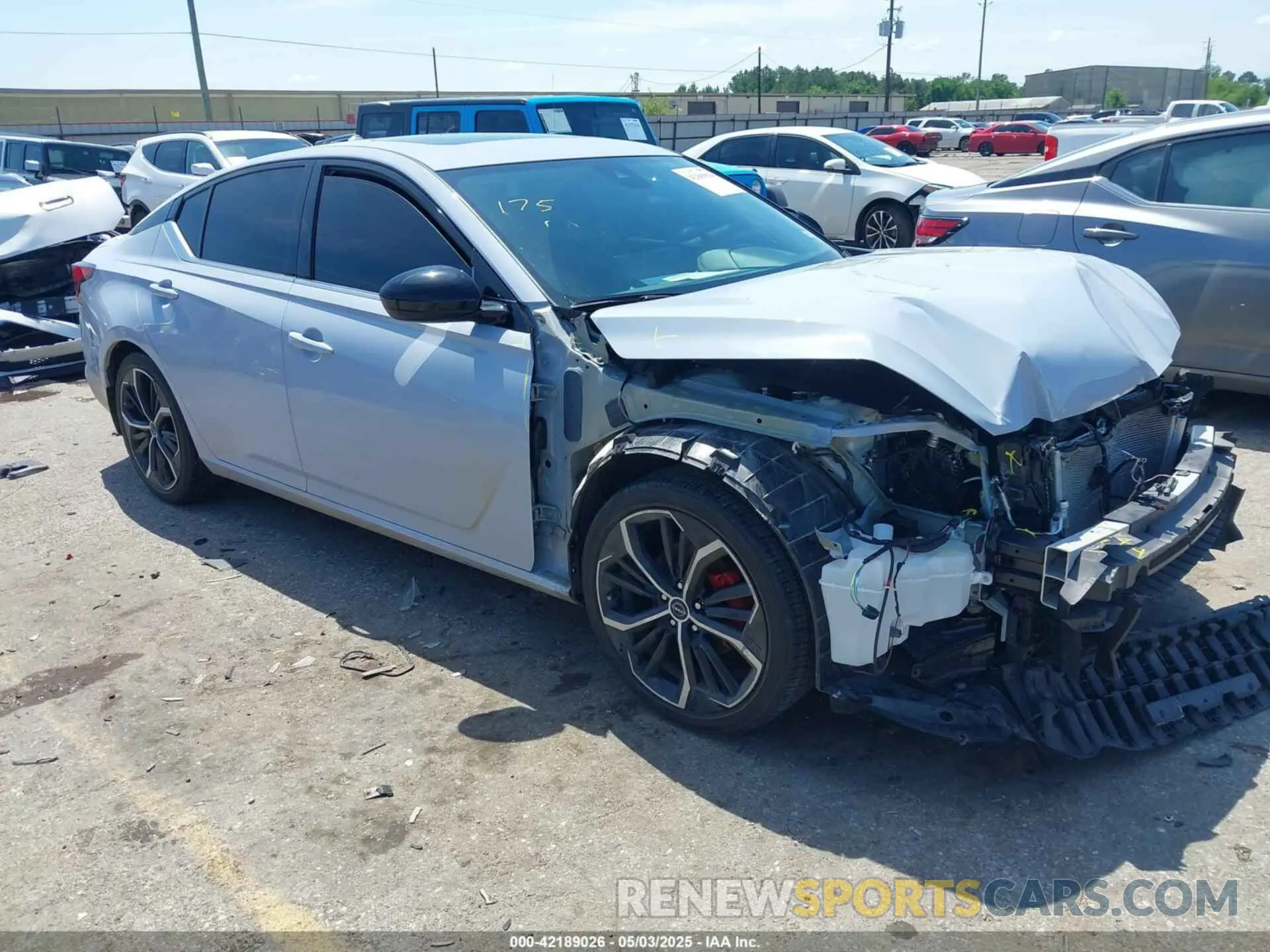 1 Photograph of a damaged car 1N4BL4CV1RN326118 NISSAN ALTIMA 2024