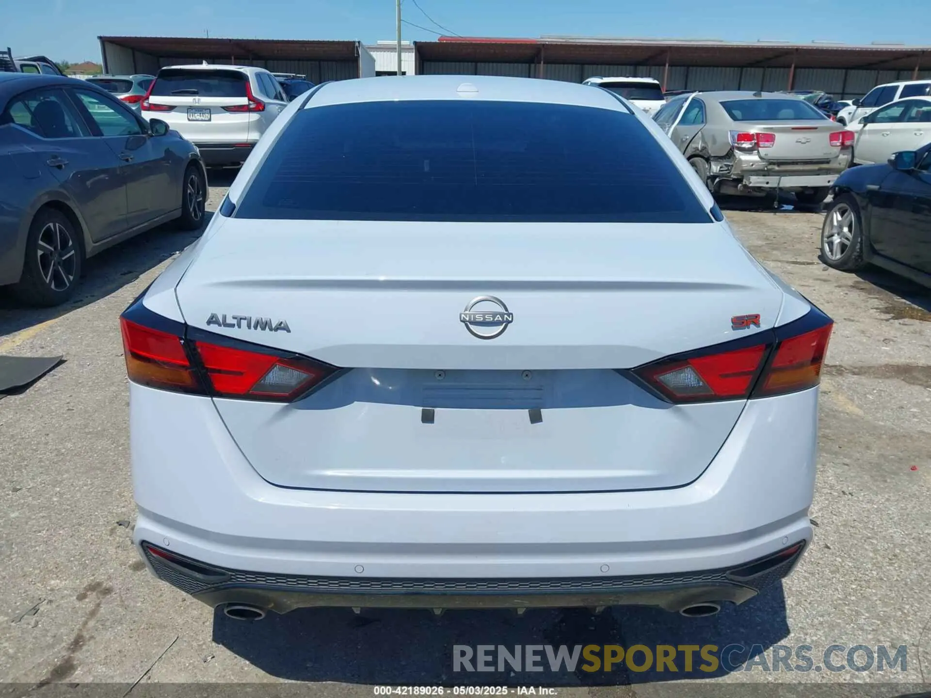 17 Photograph of a damaged car 1N4BL4CV1RN326118 NISSAN ALTIMA 2024