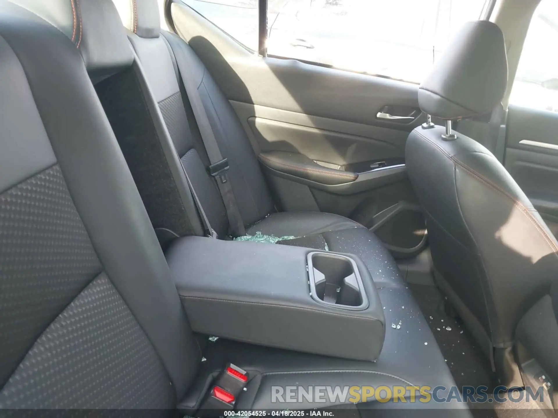 8 Photograph of a damaged car 1N4BL4CV1RN389123 NISSAN ALTIMA 2024
