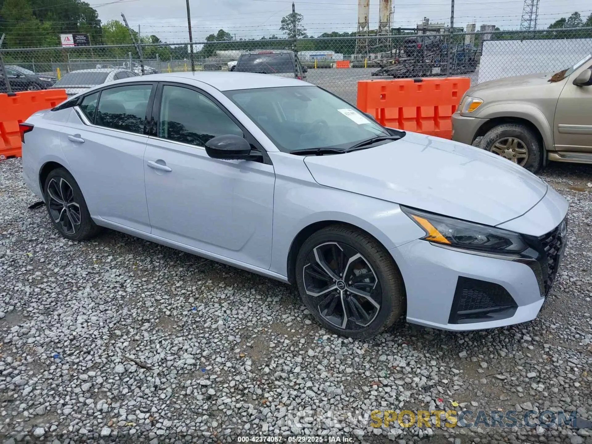 1 Photograph of a damaged car 1N4BL4CV1RN395164 NISSAN ALTIMA 2024
