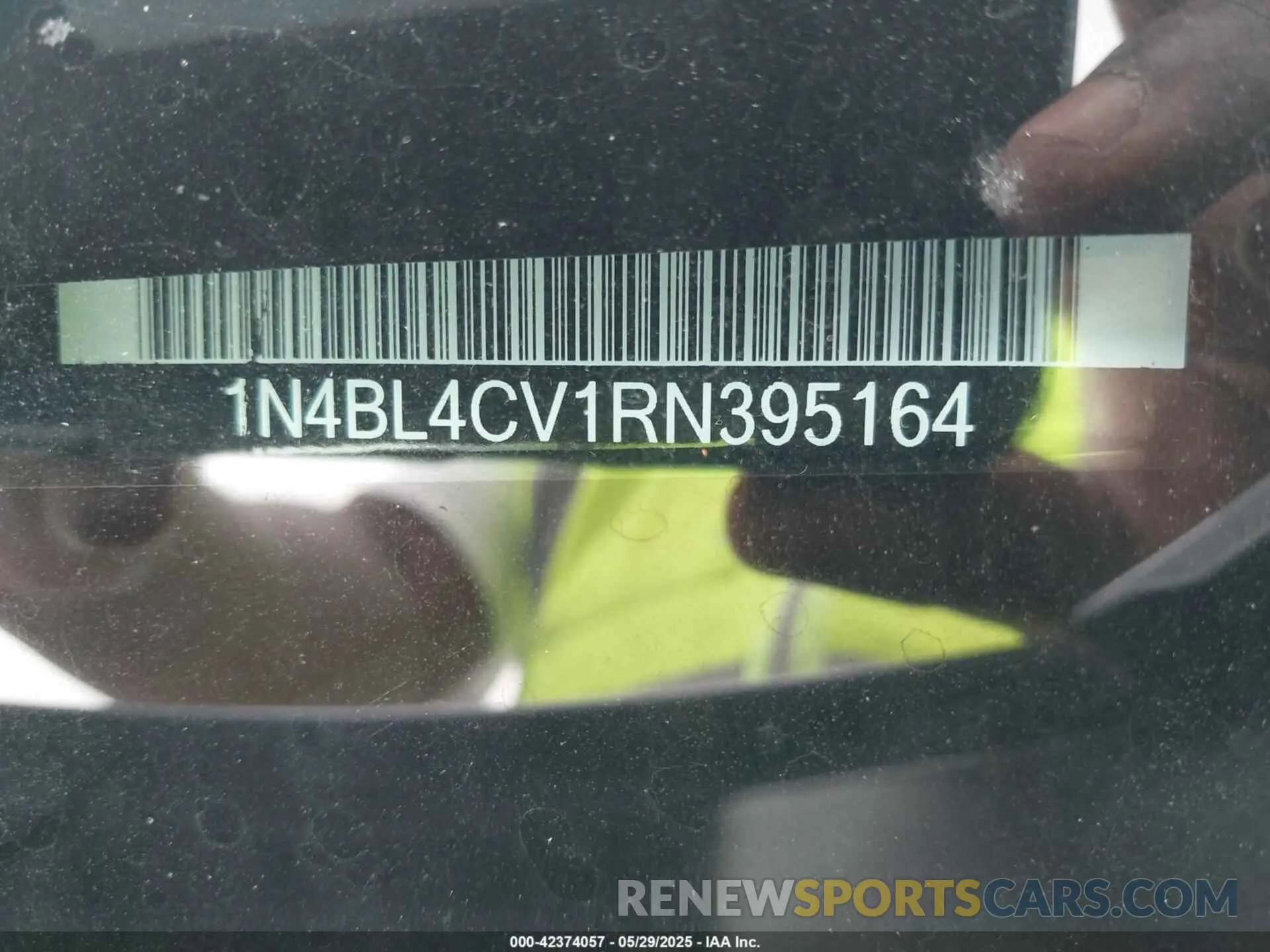 9 Photograph of a damaged car 1N4BL4CV1RN395164 NISSAN ALTIMA 2024