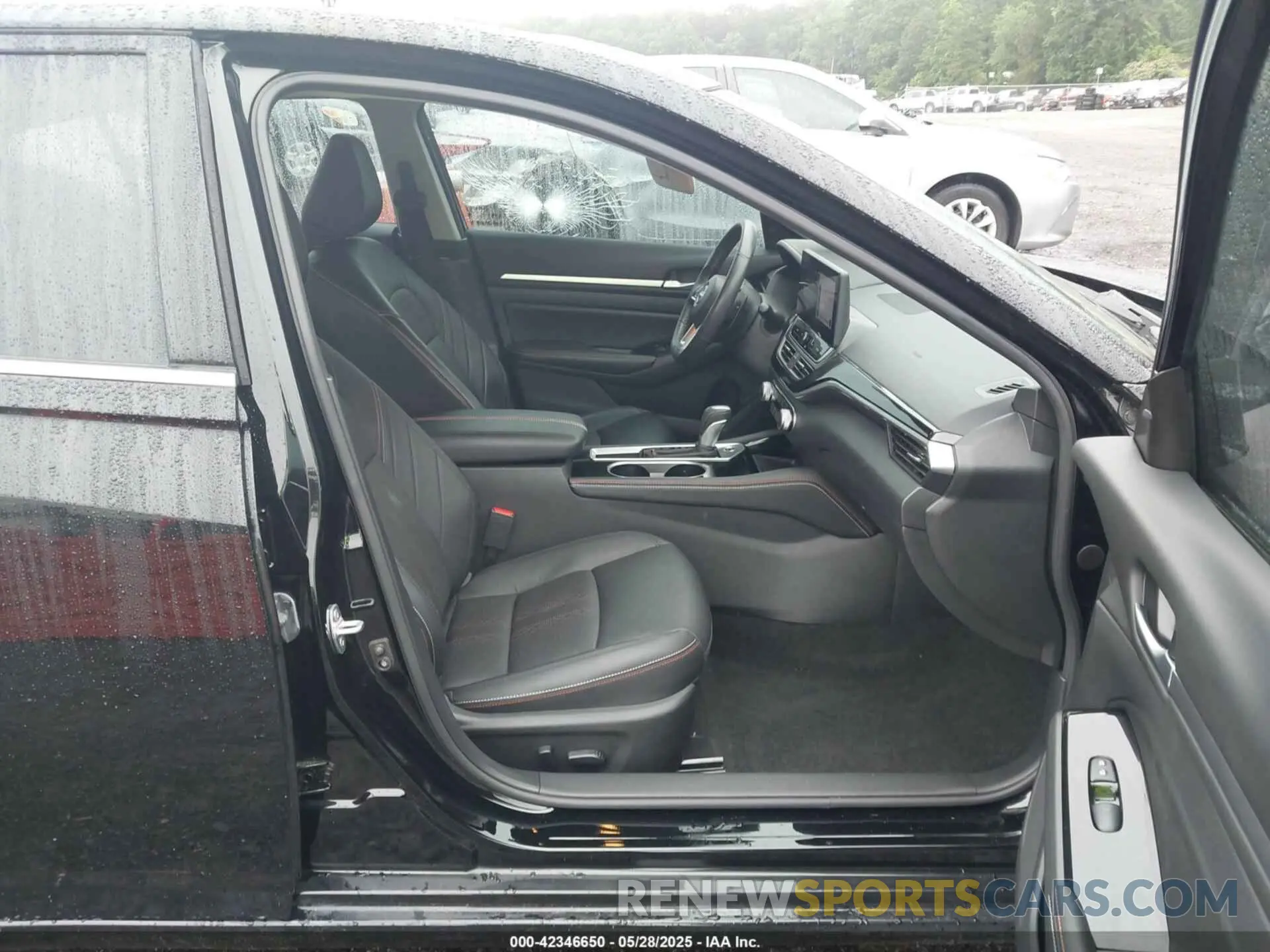 5 Photograph of a damaged car 1N4BL4CV2RN318433 NISSAN ALTIMA 2024