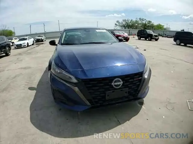 11 Photograph of a damaged car 1N4BL4CV2RN395481 NISSAN ALTIMA 2024