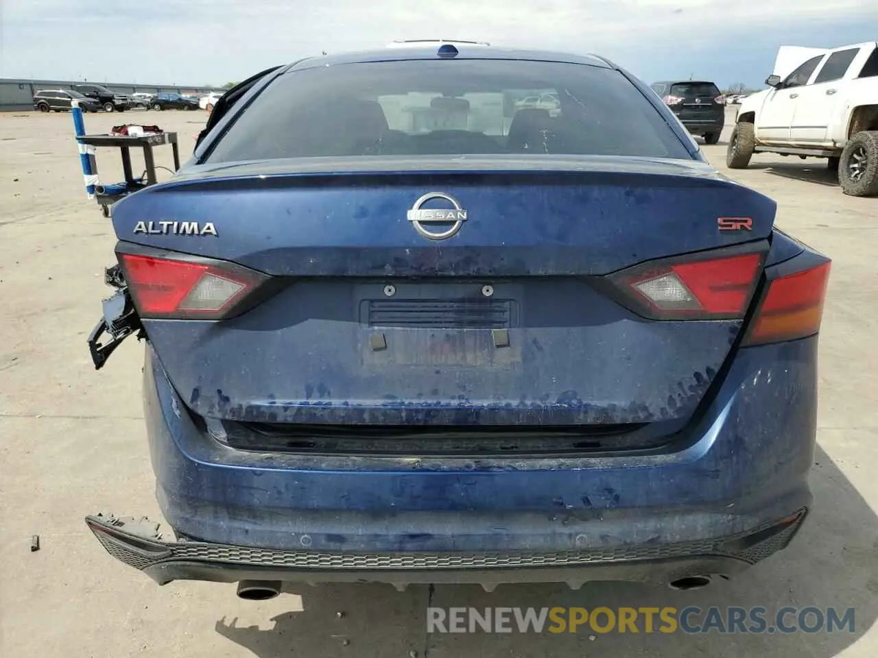 6 Photograph of a damaged car 1N4BL4CV2RN395481 NISSAN ALTIMA 2024