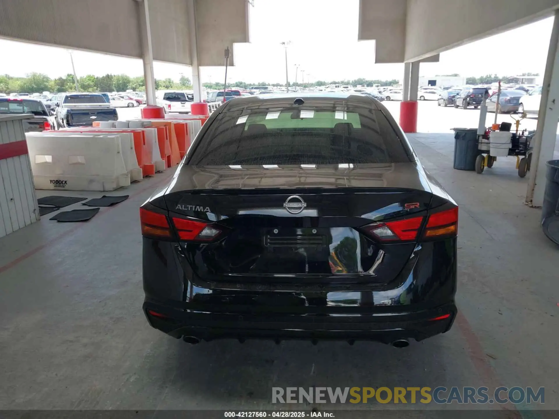 16 Photograph of a damaged car 1N4BL4CV3RN311894 NISSAN ALTIMA 2024