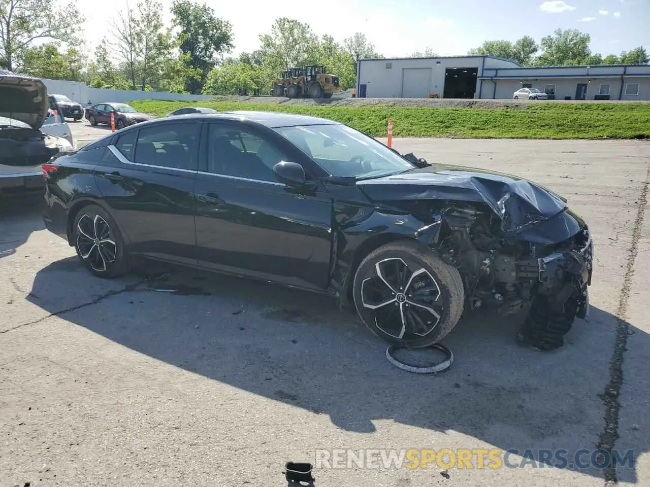 4 Photograph of a damaged car 1N4BL4CV3RN313192 NISSAN ALTIMA 2024