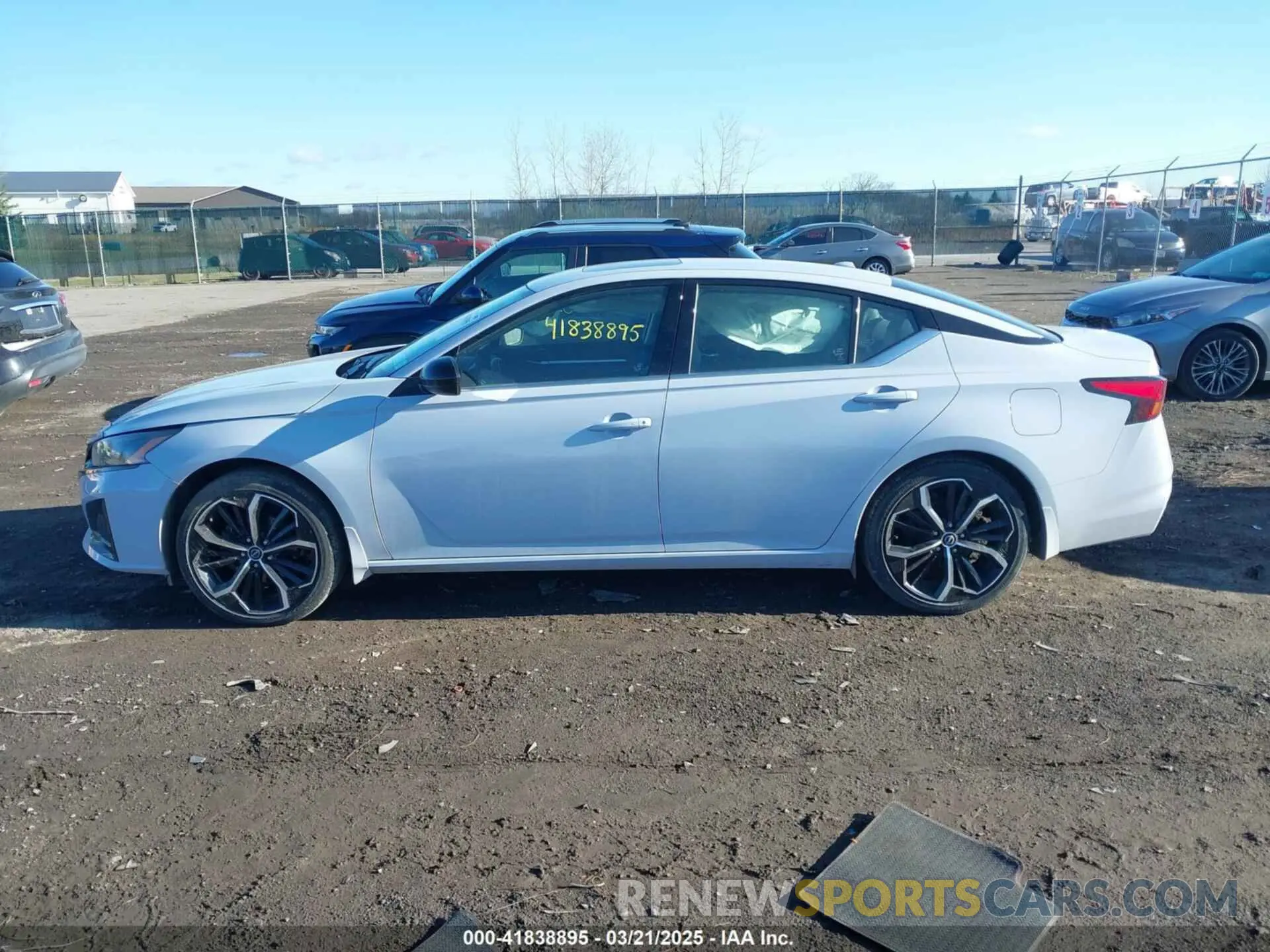 14 Photograph of a damaged car 1N4BL4CV3RN315430 NISSAN ALTIMA 2024