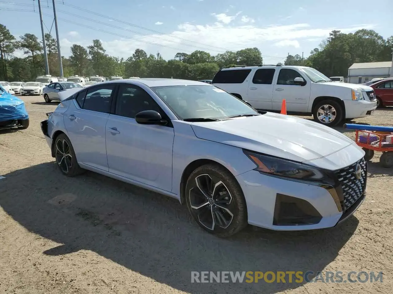 4 Photograph of a damaged car 1N4BL4CV3RN347441 NISSAN ALTIMA 2024