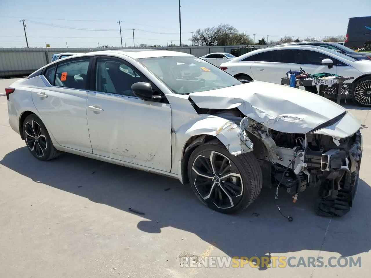 4 Photograph of a damaged car 1N4BL4CV3RN353370 NISSAN ALTIMA 2024