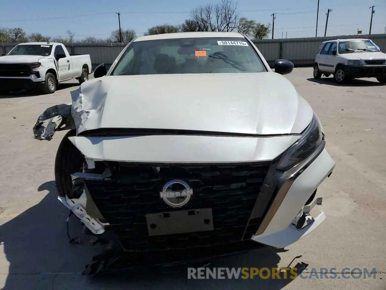 5 Photograph of a damaged car 1N4BL4CV3RN353370 NISSAN ALTIMA 2024