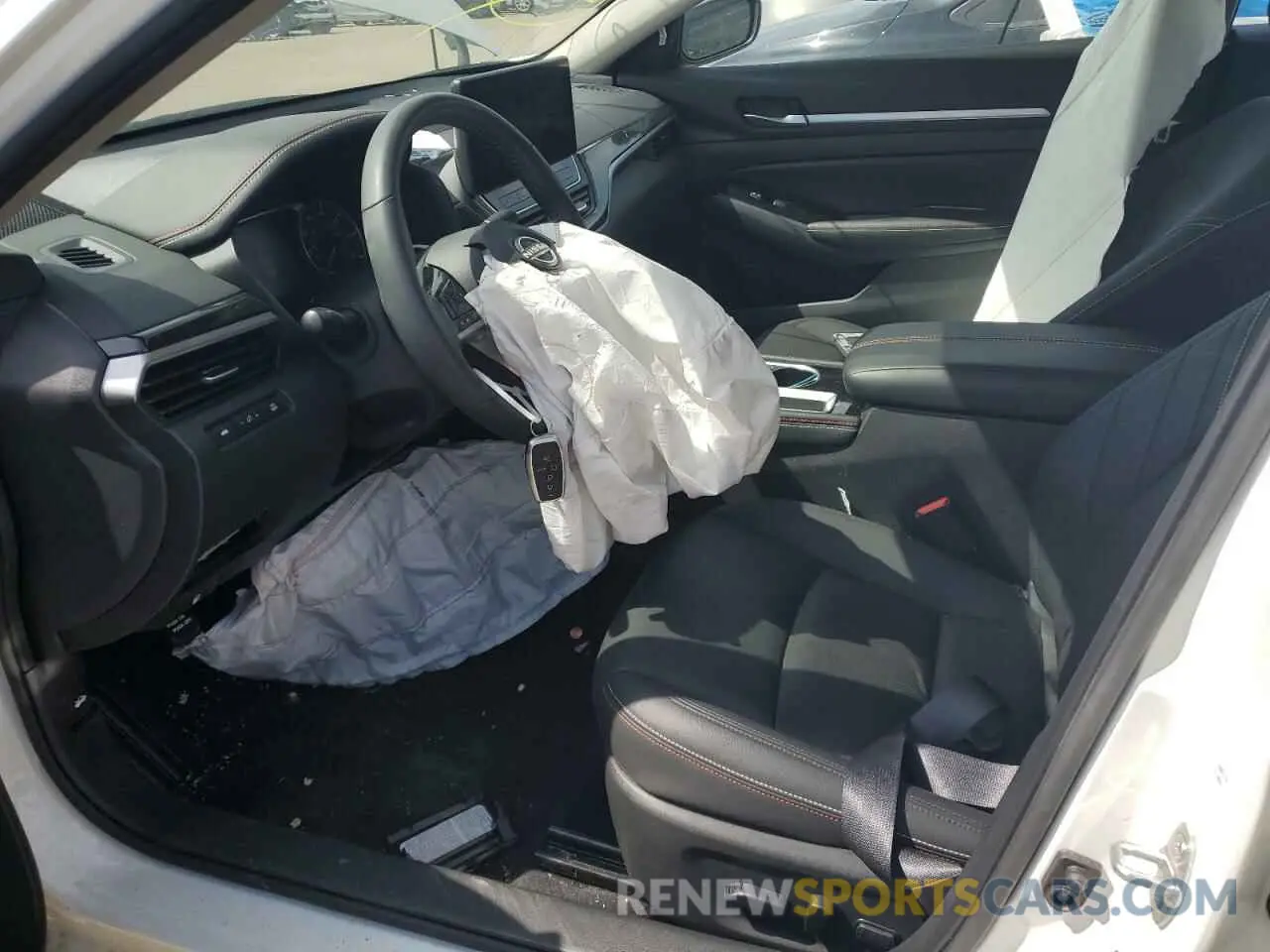 7 Photograph of a damaged car 1N4BL4CV3RN353370 NISSAN ALTIMA 2024