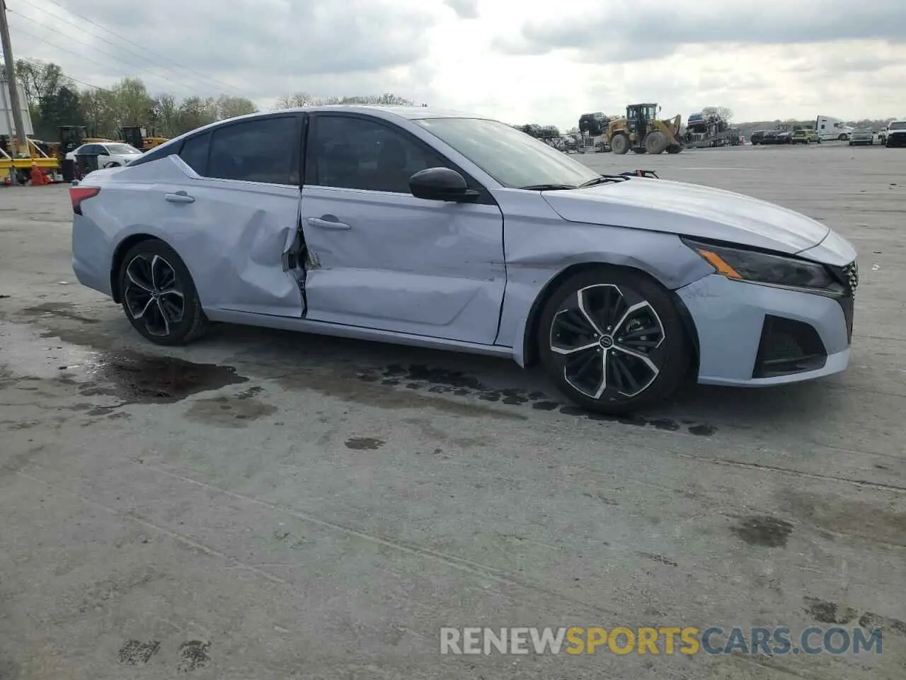 4 Photograph of a damaged car 1N4BL4CV3RN359430 NISSAN ALTIMA 2024