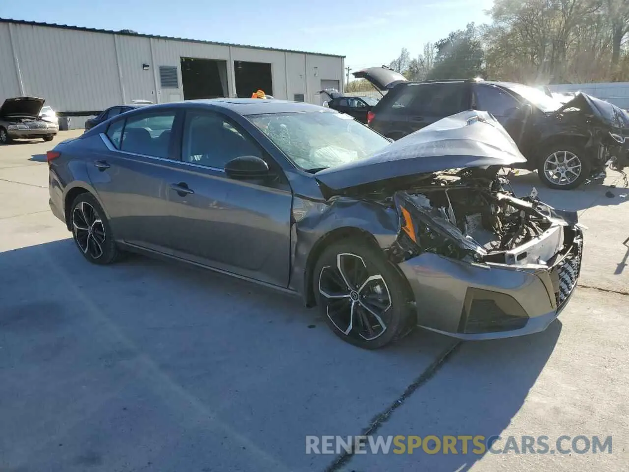 4 Photograph of a damaged car 1N4BL4CV3RN376096 NISSAN ALTIMA 2024