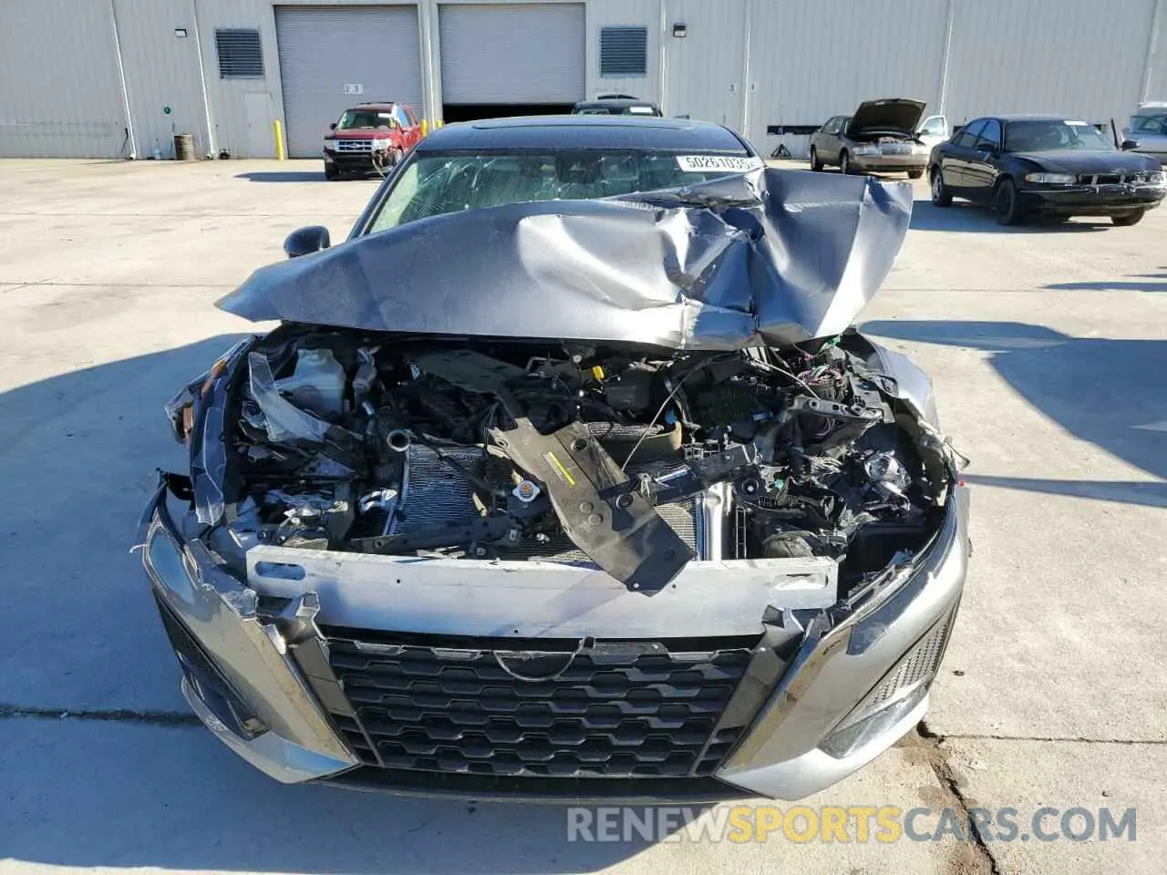 5 Photograph of a damaged car 1N4BL4CV3RN376096 NISSAN ALTIMA 2024