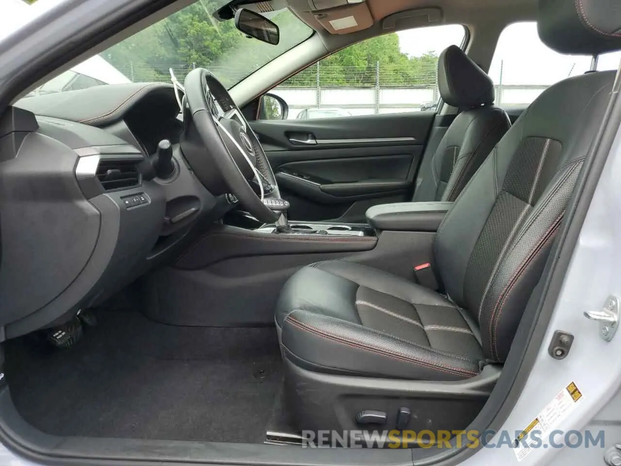7 Photograph of a damaged car 1N4BL4CV3RN388751 NISSAN ALTIMA 2024