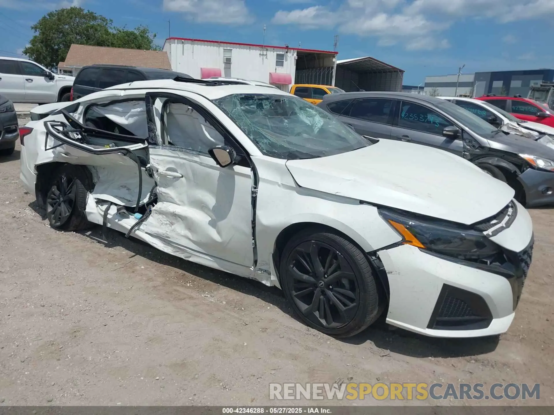 1 Photograph of a damaged car 1N4BL4CV3RN408349 NISSAN ALTIMA 2024