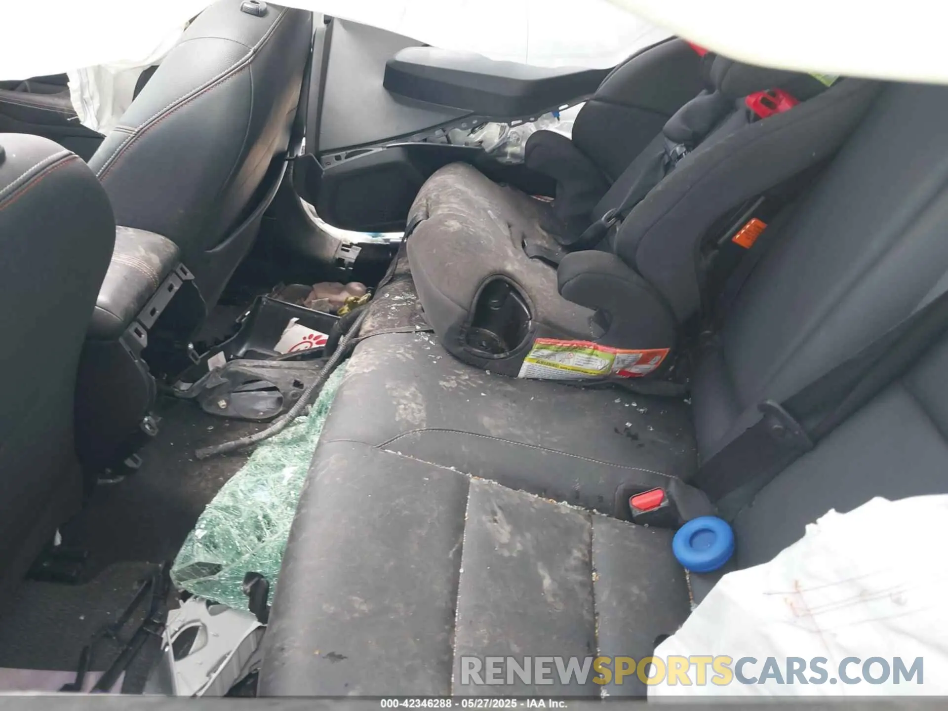8 Photograph of a damaged car 1N4BL4CV3RN408349 NISSAN ALTIMA 2024
