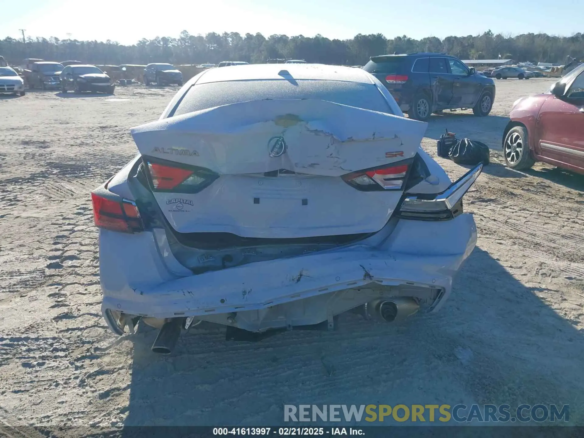 16 Photograph of a damaged car 1N4BL4CV3RN435809 NISSAN ALTIMA 2024