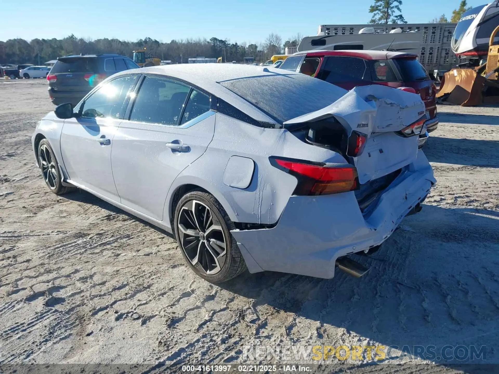3 Photograph of a damaged car 1N4BL4CV3RN435809 NISSAN ALTIMA 2024