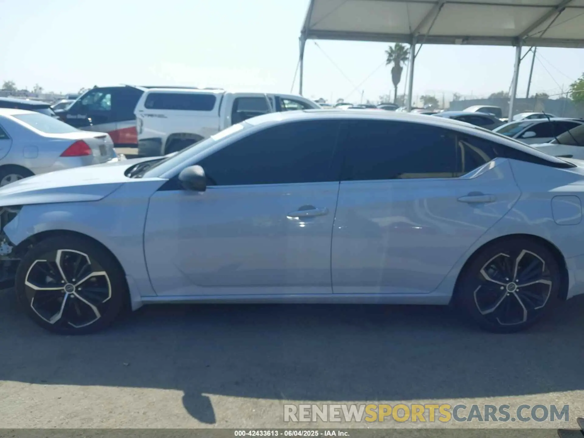 15 Photograph of a damaged car 1N4BL4CV4RN339414 NISSAN ALTIMA 2024