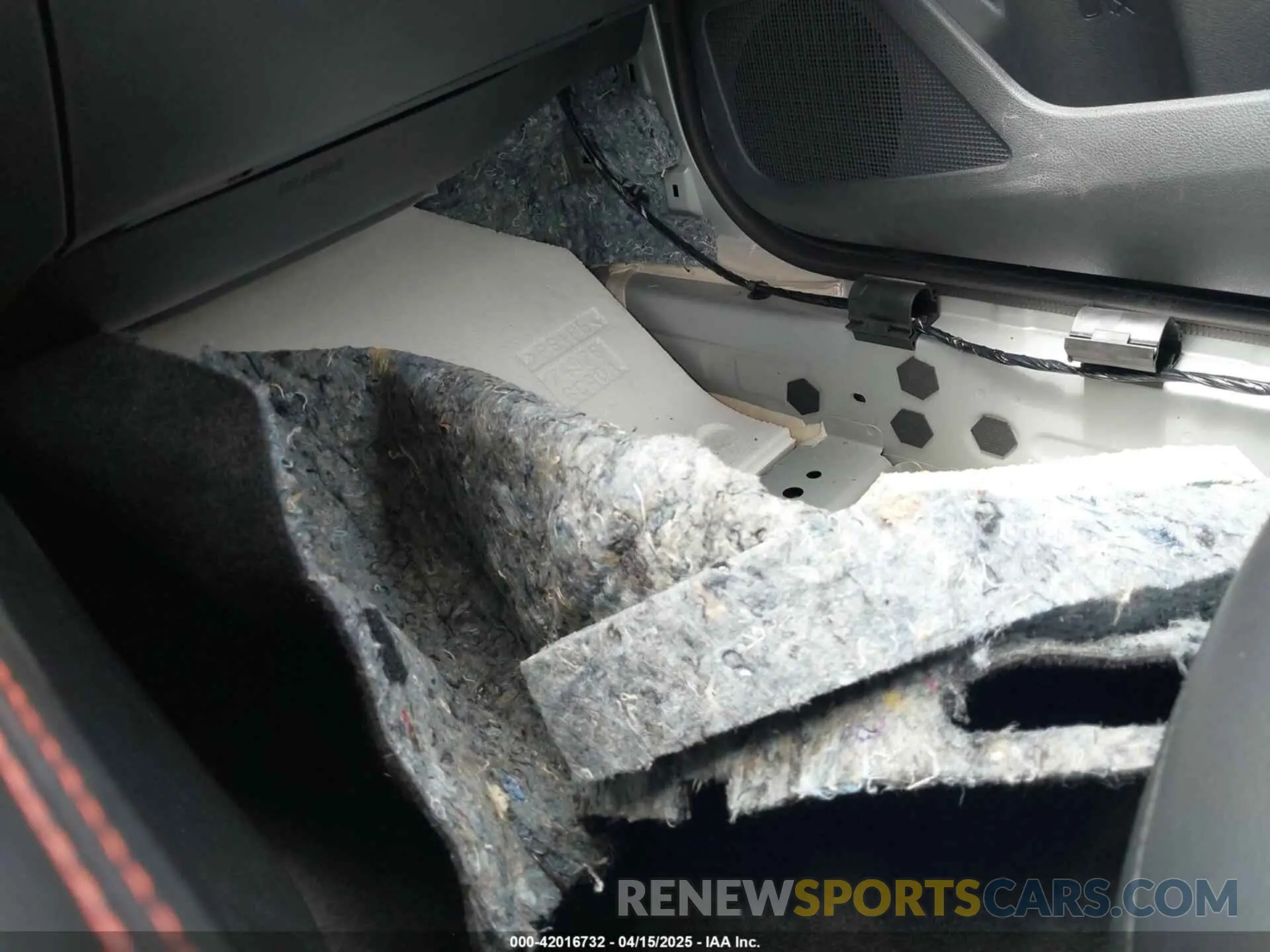 6 Photograph of a damaged car 1N4BL4CV4RN360411 NISSAN ALTIMA 2024