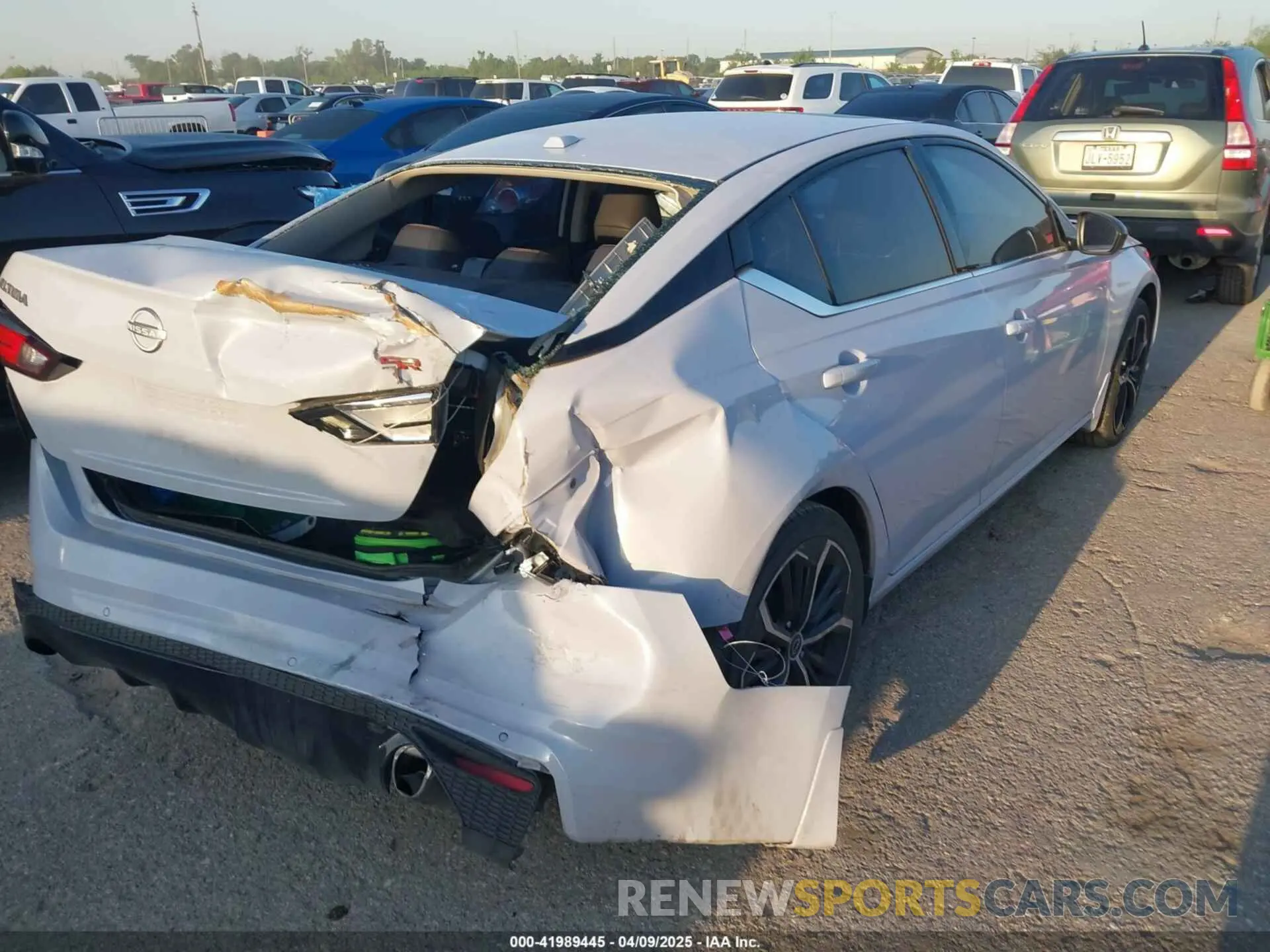 4 Photograph of a damaged car 1N4BL4CV4RN362174 NISSAN ALTIMA 2024