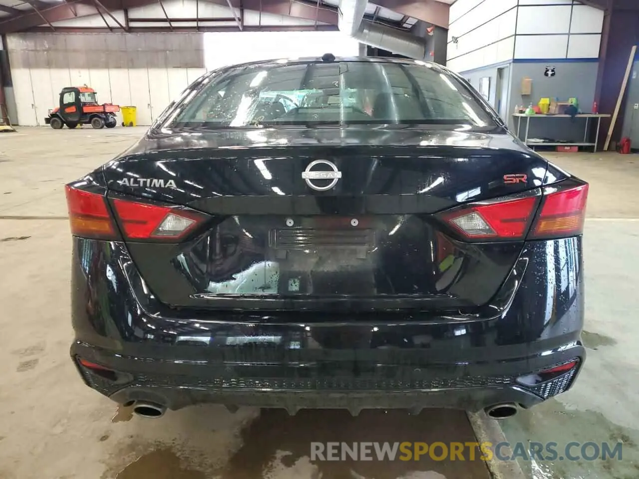 6 Photograph of a damaged car 1N4BL4CV4RN372834 NISSAN ALTIMA 2024