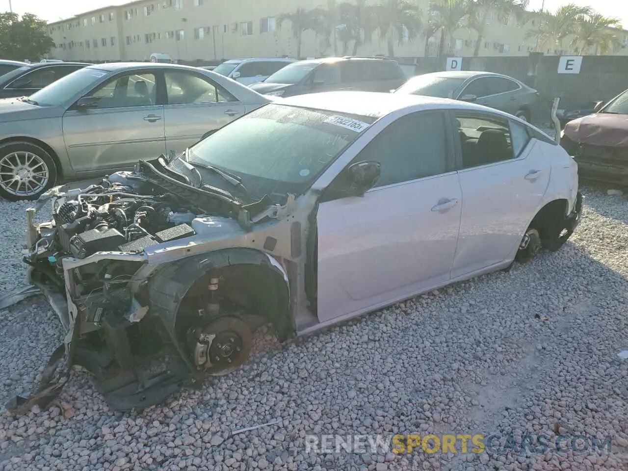1 Photograph of a damaged car 1N4BL4CV4RN425287 NISSAN ALTIMA 2024