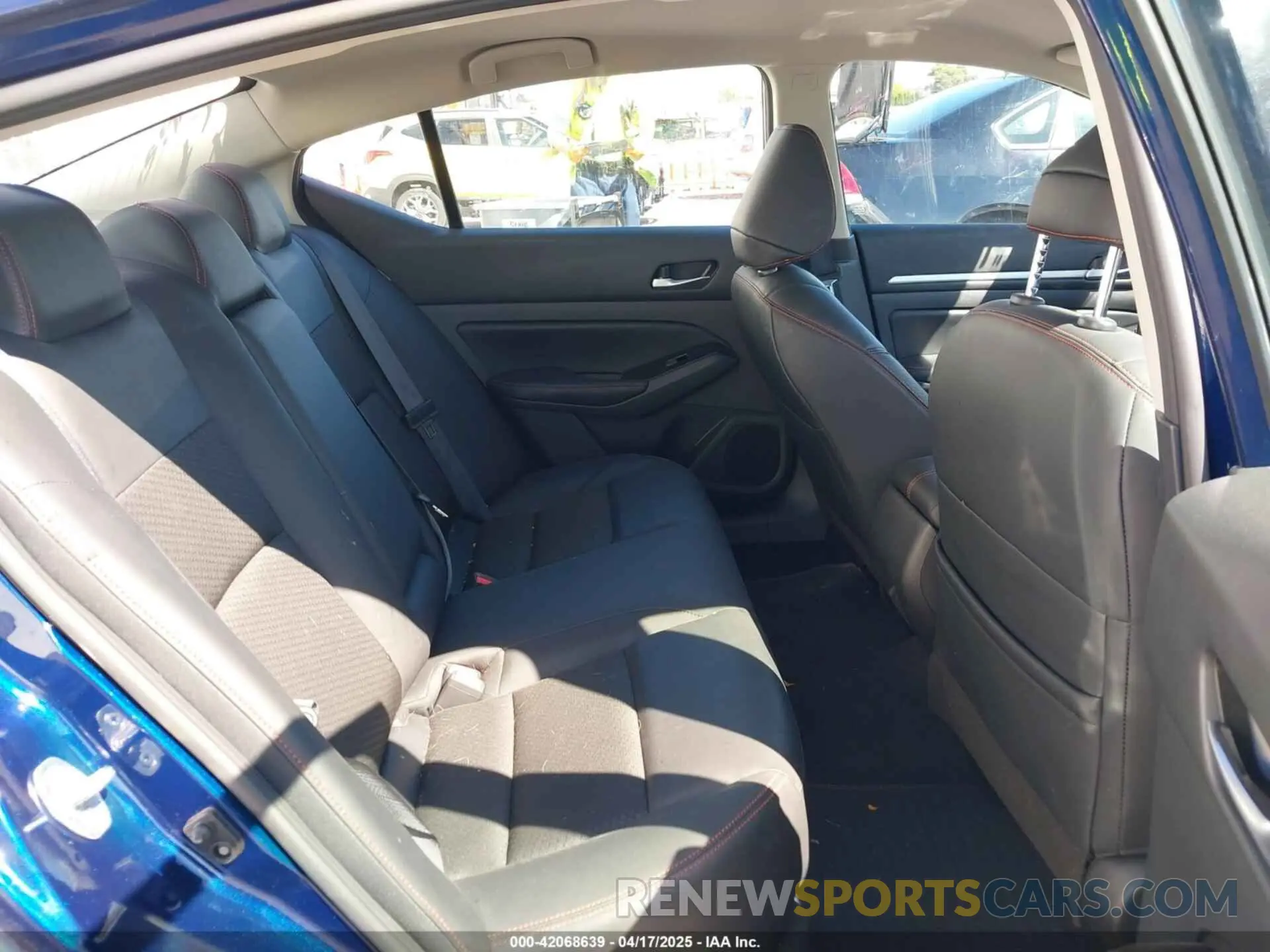 8 Photograph of a damaged car 1N4BL4CV5RN361258 NISSAN ALTIMA 2024