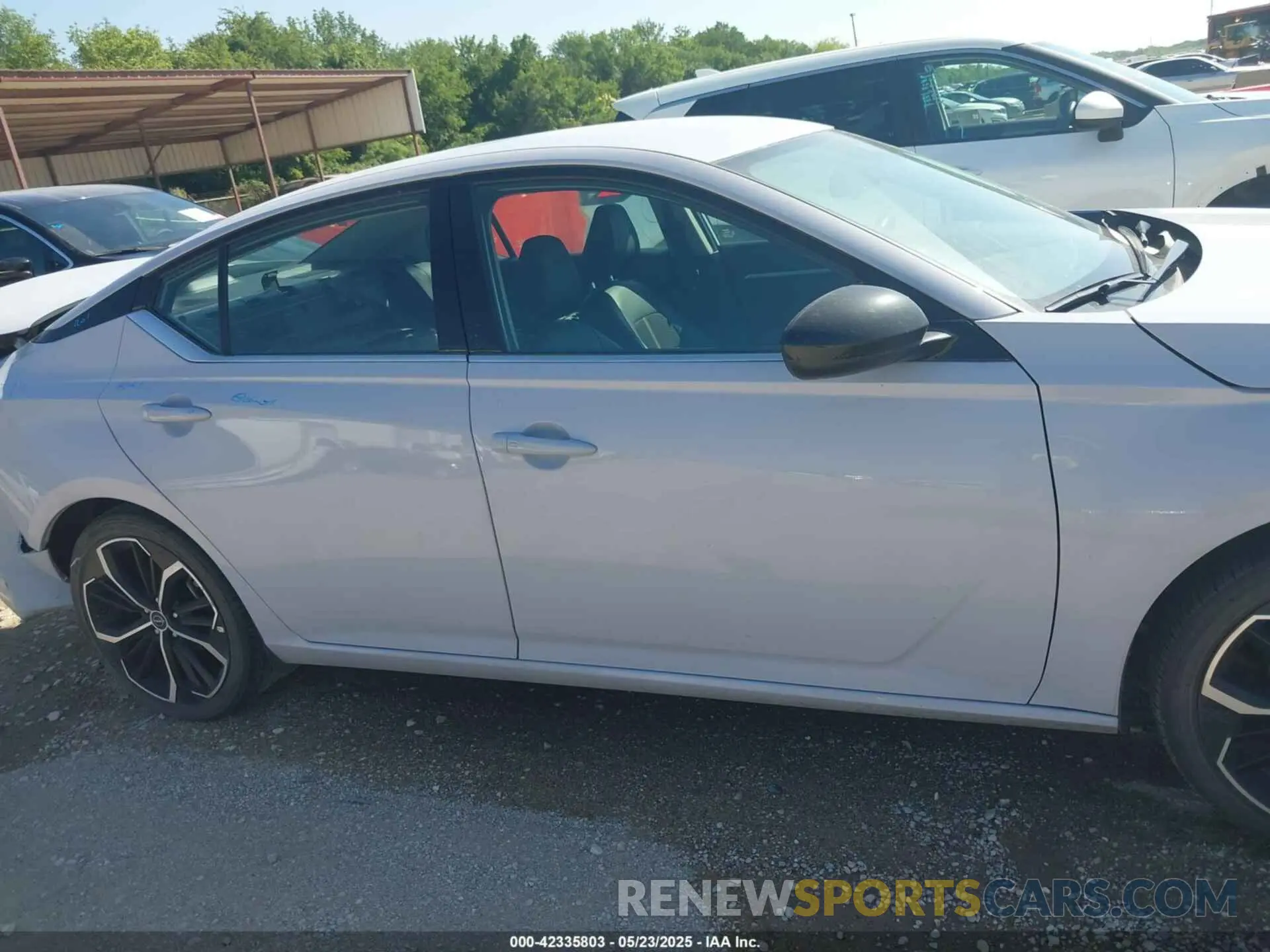 13 Photograph of a damaged car 1N4BL4CV5RN369697 NISSAN ALTIMA 2024