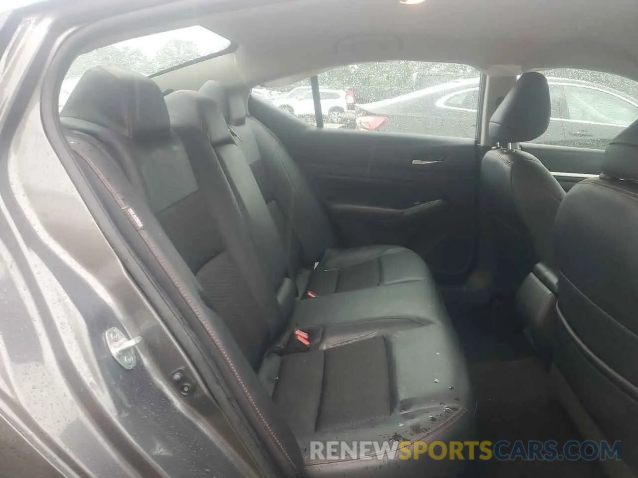 10 Photograph of a damaged car 1N4BL4CV5RN374818 NISSAN ALTIMA 2024