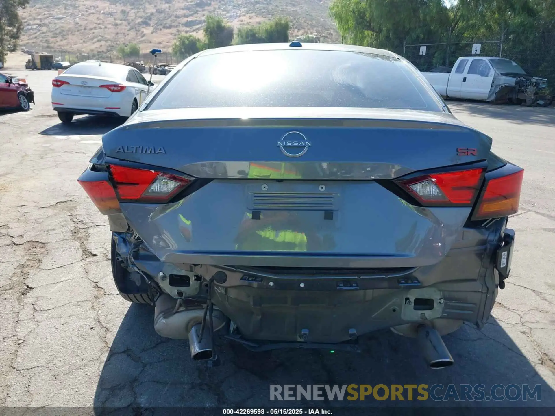 16 Photograph of a damaged car 1N4BL4CV5RN417005 NISSAN ALTIMA 2024