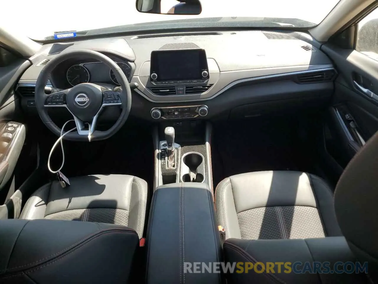 8 Photograph of a damaged car 1N4BL4CV5RN421894 NISSAN ALTIMA 2024