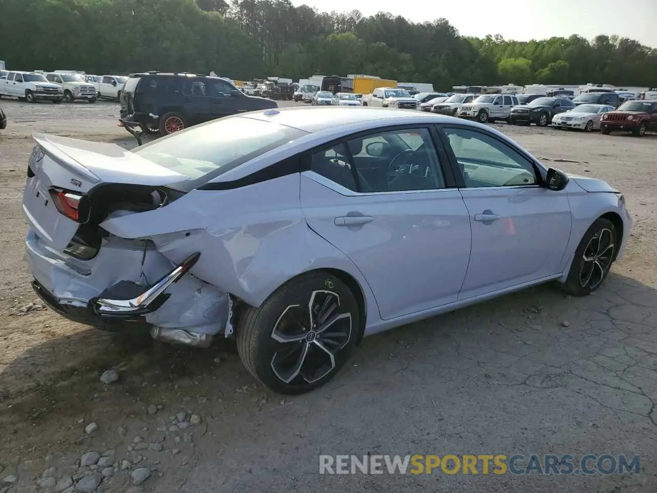 3 Photograph of a damaged car 1N4BL4CV6RN367005 NISSAN ALTIMA 2024