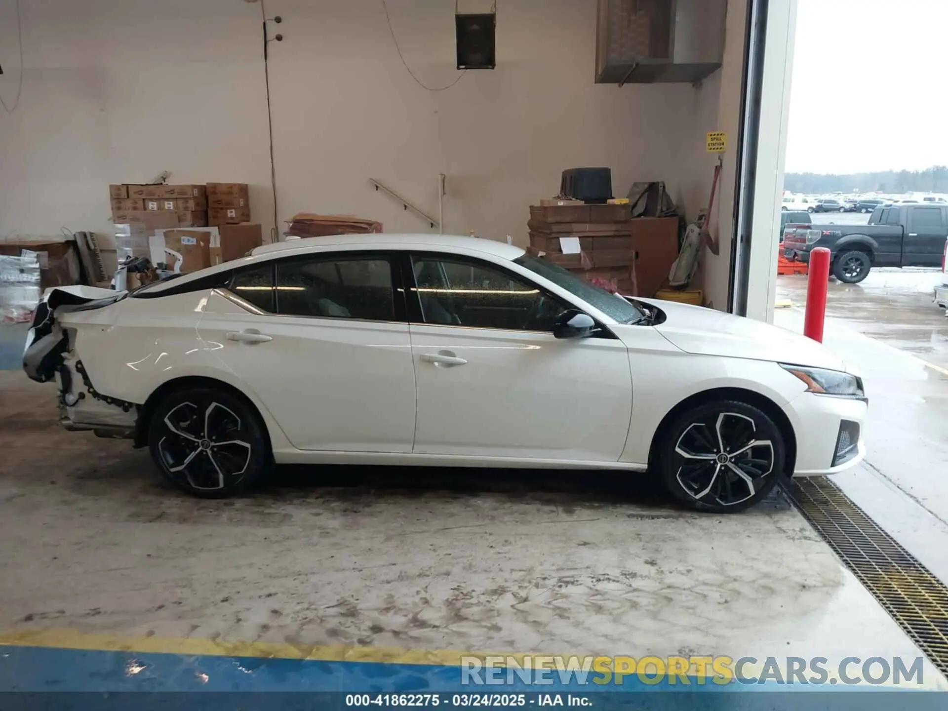 14 Photograph of a damaged car 1N4BL4CV6RN371958 NISSAN ALTIMA 2024